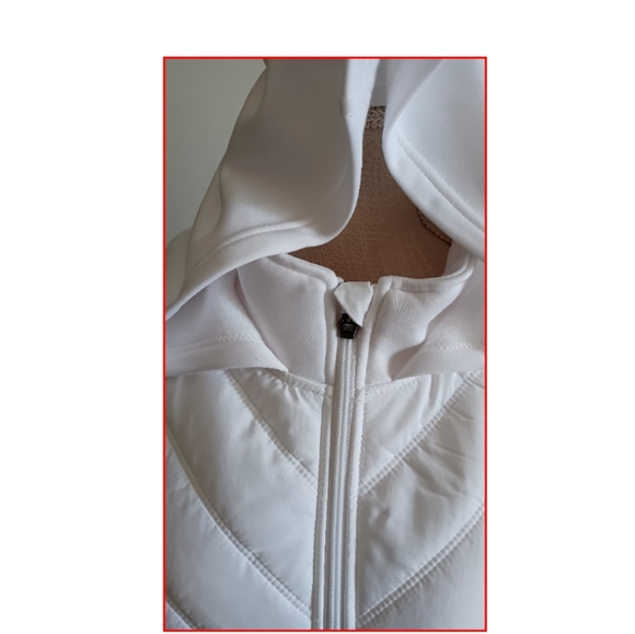 NWT* WHITE MIXED-MEDIA JACKET FROM TEK GEAR 2X - Picture 4 of 6